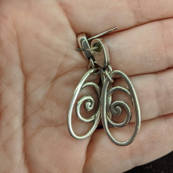 Brighton Swirly Silver Necklace & Earrings Set - Picture 9 of 9